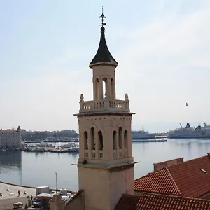  Apartment Of The Tops Center Apartment, Sea View In Town Croatia